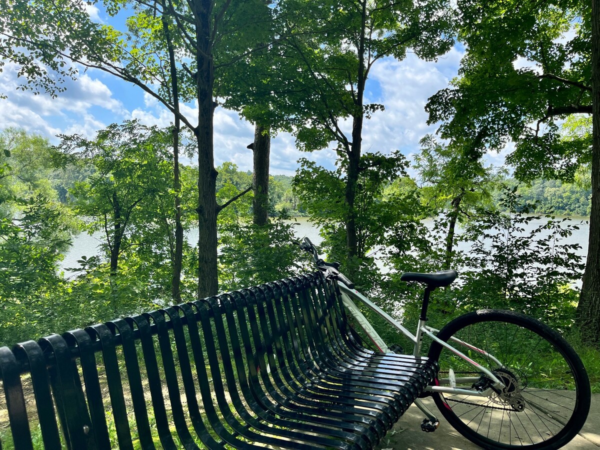 Bike at overlook 